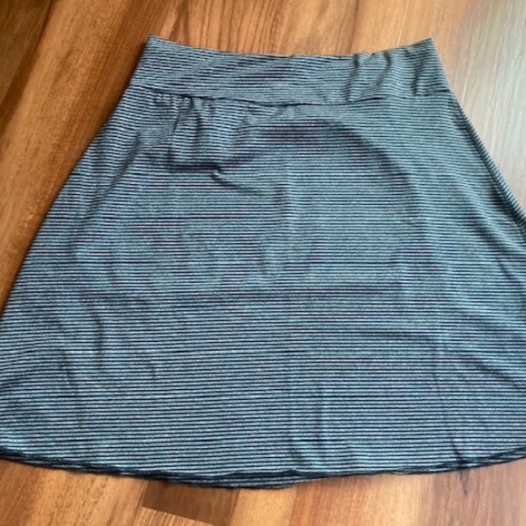 TRANQUILITY BY COLORADO CLOTHING MIDI SKIRT - Picture 3 of 3